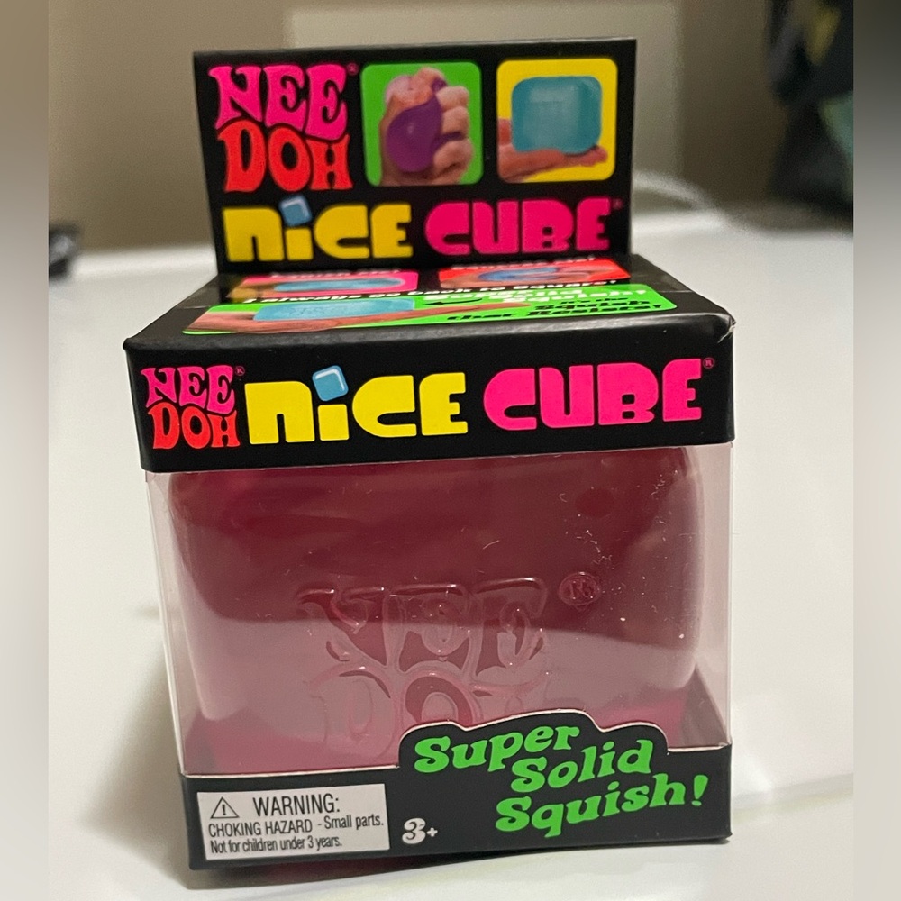 Needoh Nice Cube Super Solid Squish